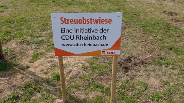 CDU pflanzt eine Streuobstwiese mit alten Apfelsorten