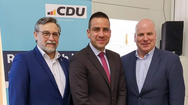 Vorsitzender Markus Pütz, Bürgermeisterkandidat Daniel Phiesel und Fraktionsvorsitzender Joachim Schneider