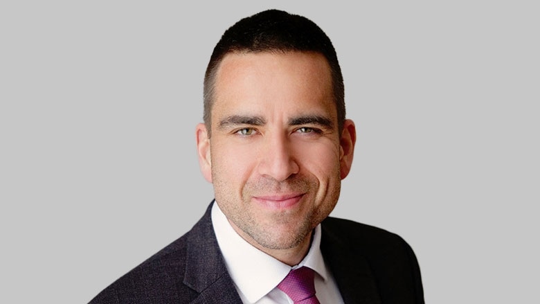Dr. Daniel Phiesel