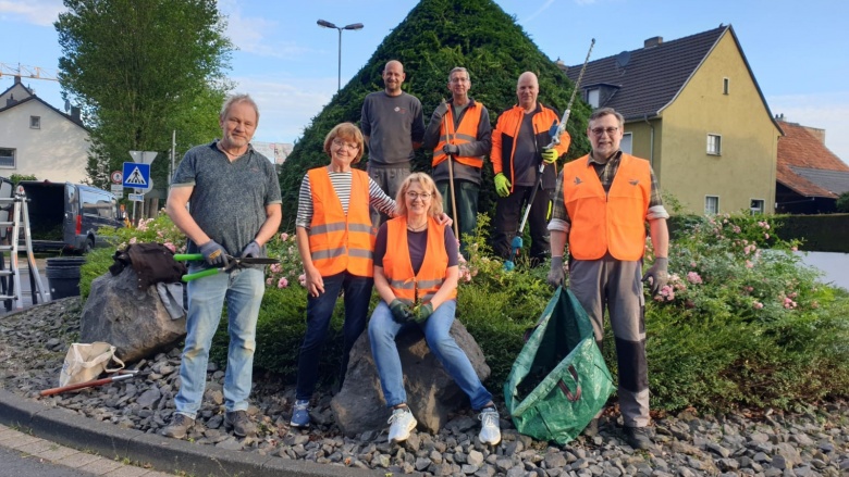 Das Team der CDU Rheinbach vor dem Kreisel